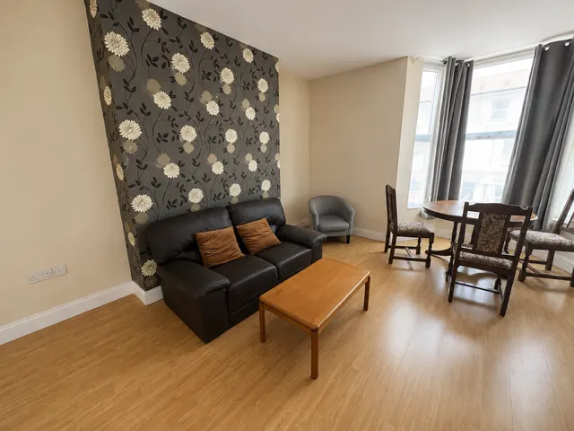 Pevensey Road, Eastbourne, BN21, photo 1