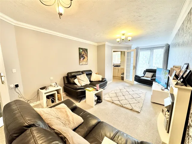 Photo 2 — Victoria Road, Farnborough, Hampshire, GU14 7PB