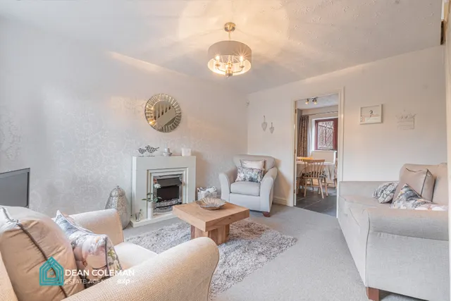 Lady Bracknell Mews, Northfield, B31, photo 2