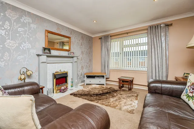 Archer Court, Stourbridge, DY9, photo 3
