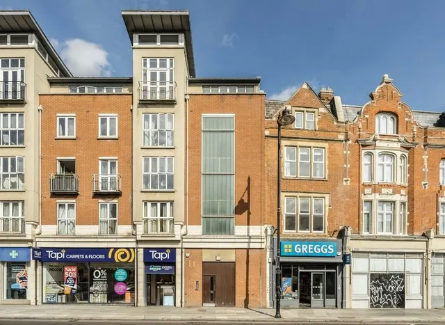 Clapham High Street, Clapham, SW4, photo 1