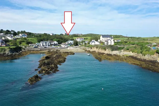 Bull Bay, Amlwch, LL68, photo 1