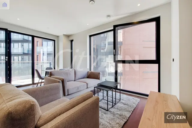 Silvocea way, London, E14, photo 2
