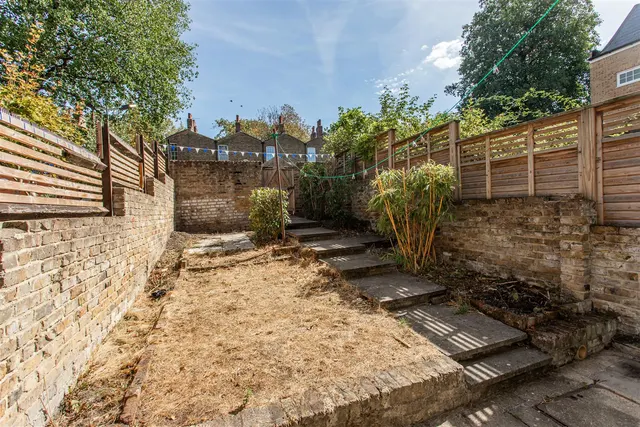 Belgrave Street, Stepney Green, photo 3