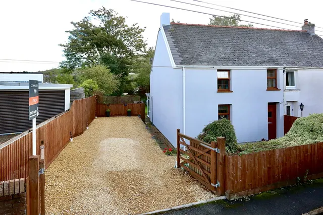 Waen Ebbw Road, Nantyglo, NP23, photo 1
