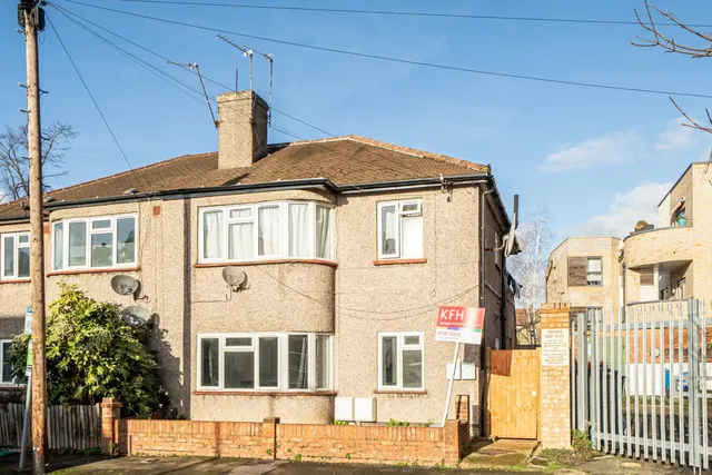 Morena Street, Catford, London, SE6, photo 1