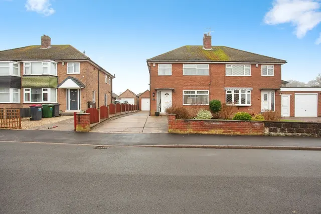 Carver Drive, Dinnington, Sheffield, South Yorkshire, S25, photo 1