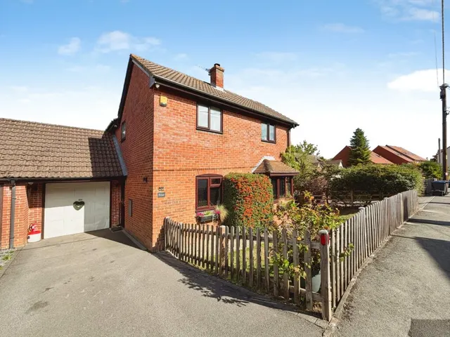 Silver Street, Dilton Marsh, photo 1