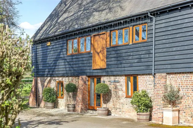 Southcott Village, Leighton Buzzard, LU7, photo 1