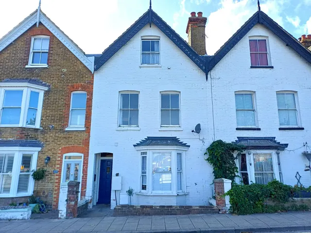 Cromwell Road, Whitstable, CT5, photo 1