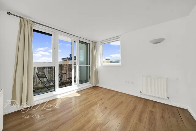 1 bedroom flat, Hacon Square, London, E8