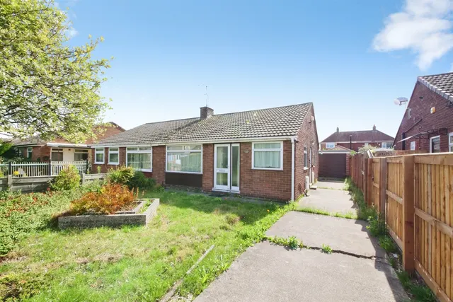 Westholme Drive, York, photo 1