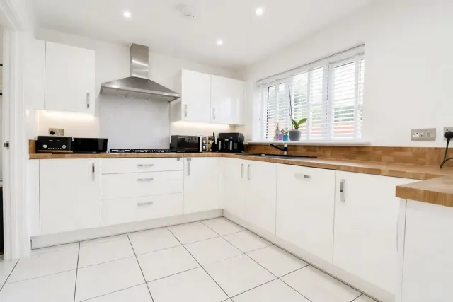 Bradshaw Drive, Congleton, photo 2
