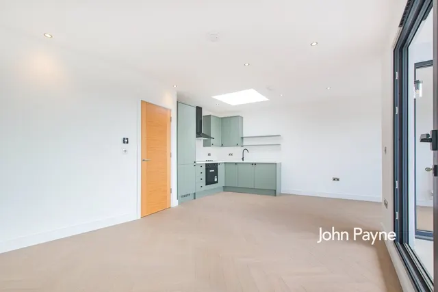 Blackheath Road, London, SE10, photo 3