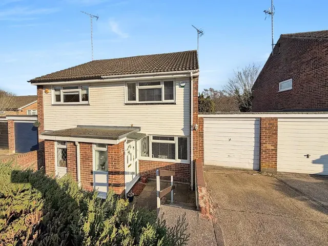Curlew Close, South Croydon, photo 1