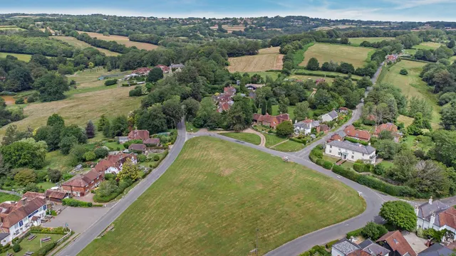 Rushlake Green, Heathfield, TN21, photo 1