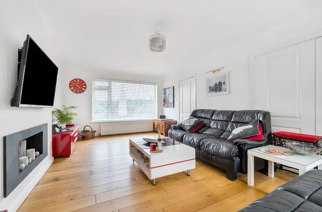 The Heights, Findon Valley, BN14, photo 2