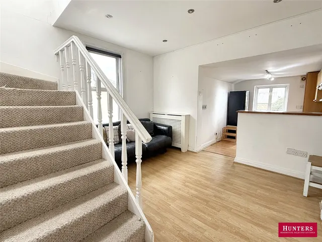 Photo 3 — Plantagenet Road, New Barnet, Herts, EN5 5JG