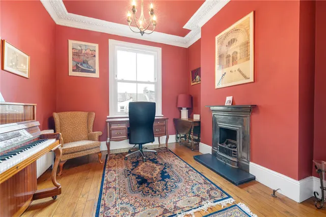 Photo 3 — Underhill Road East Dulwich London Se22