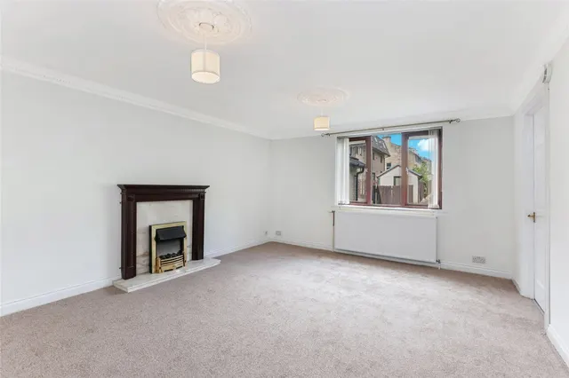 Photo 2 — Shawhill Road, Shawlands, Glasgow, G41