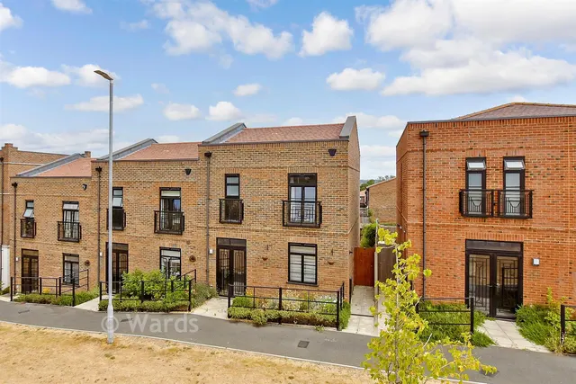 Fairbrass Way, Canterbury, CT1, photo 1