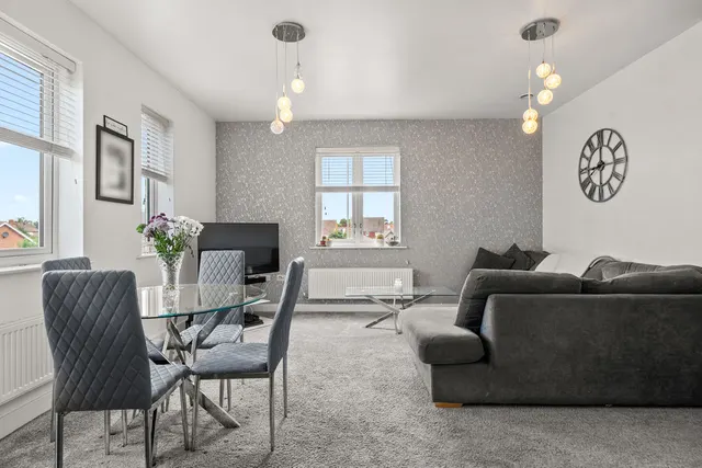 Photo 3 — Nettlefold Place, Sunbury-On-Thames TW16 6BD
