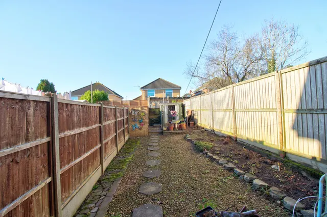 Spartan Close, Newport, NP18, photo 3