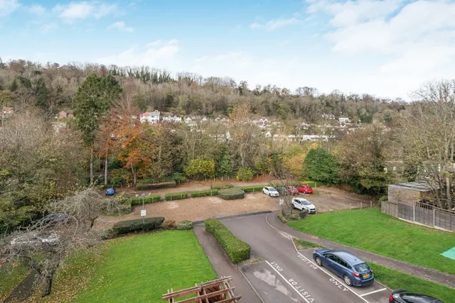 Kearton Place, Croydon Road, CR3, photo 2