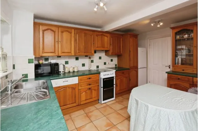 Tatwin Crescent, Southampton, SO19, photo 3