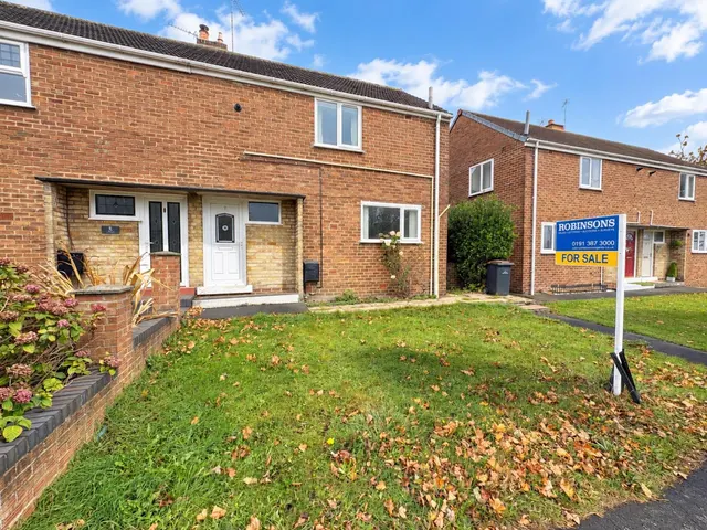 Oak Crescent, Kimblesworth, DH2, photo 1