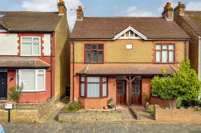 Ramsbury Road, St. Albans, Hertfordshire, AL1 1SL, photo 1