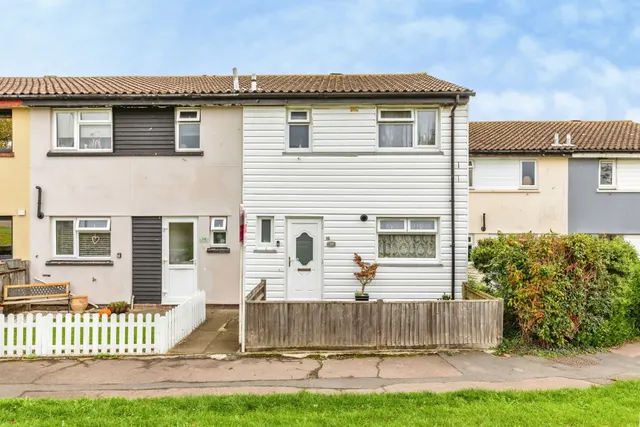 Howlett Close, St. Leonards-On-Sea, TN38, photo 1