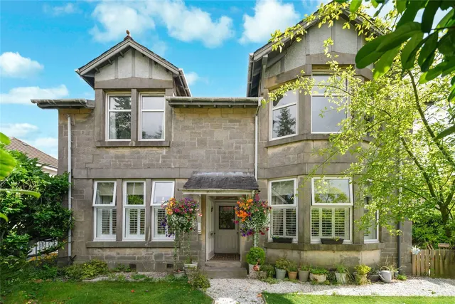 Luss Road, Alexandria, West Dunbartonshire, G83, photo 1