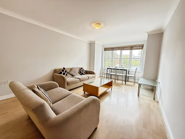 Hadfield Close, Rushome, M14, photo 3