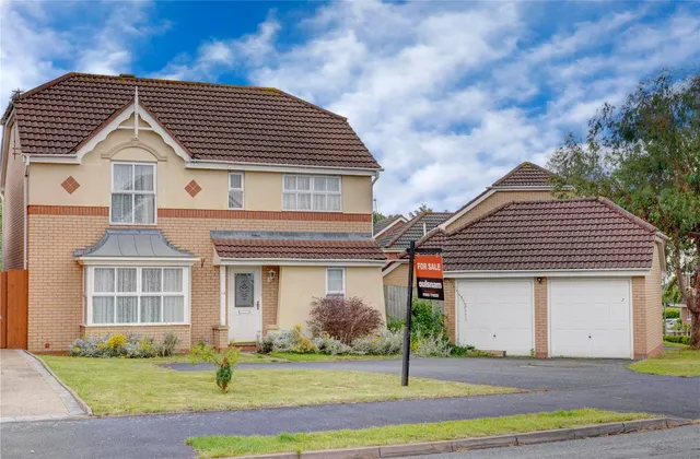 Jackdaw Lane, Droitwich, Worcestershire, WR9 7HE, photo 1