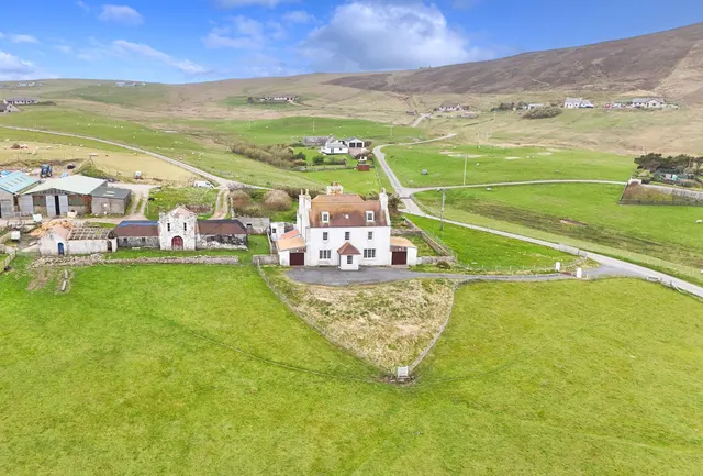 Photo 2 — Reawick House, Reawick, Shetland, ZE2 9NJ