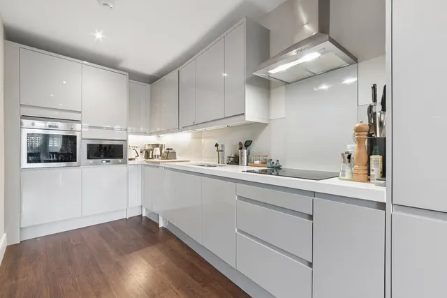 Leamouth Road, London, E14, photo 2