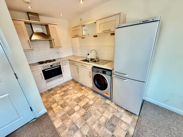Wood End Road, Erdington, B24, photo 3