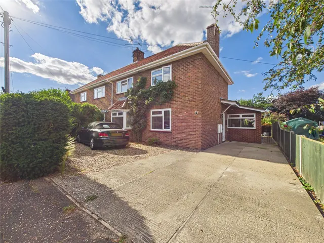 Abbey Road, Horsham St. Faith, Norwich, Norfolk, NR10 3JN, photo 1
