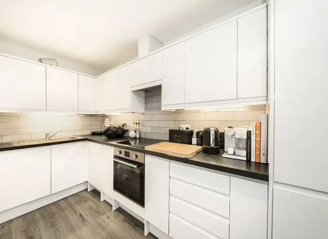 Brixton Hill, Clapham, SW2, photo 3