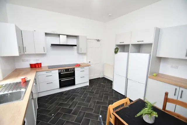 Leazes Place, DH1, photo 3