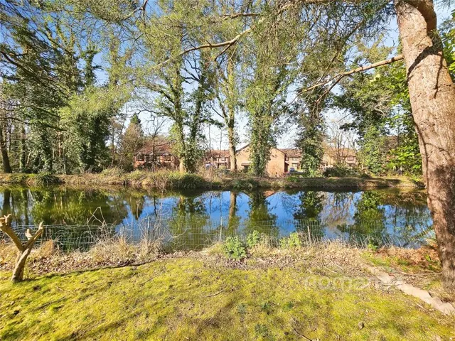 Fir Tree Way, Fleet, GU52, photo 2