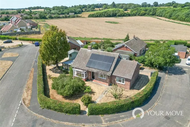Lewis Close, Ditchingham, Norfolk, NR35, photo 1