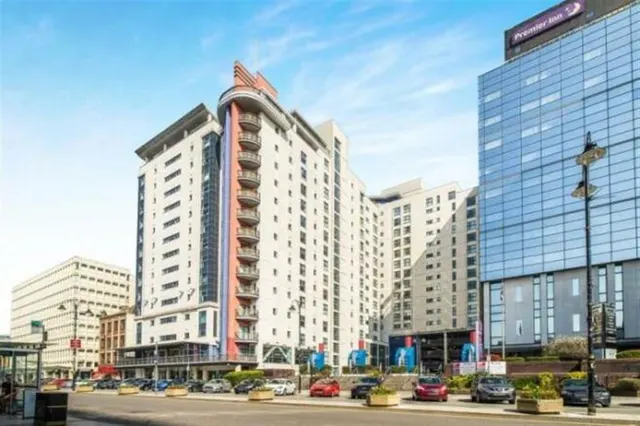 Landmark Place, Cardiff, CF10, photo 1