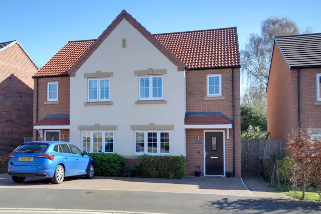 Hudson Avenue, Anlaby, Hull, photo 1