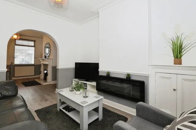 Hope Street, Crewe, CW2, photo 3