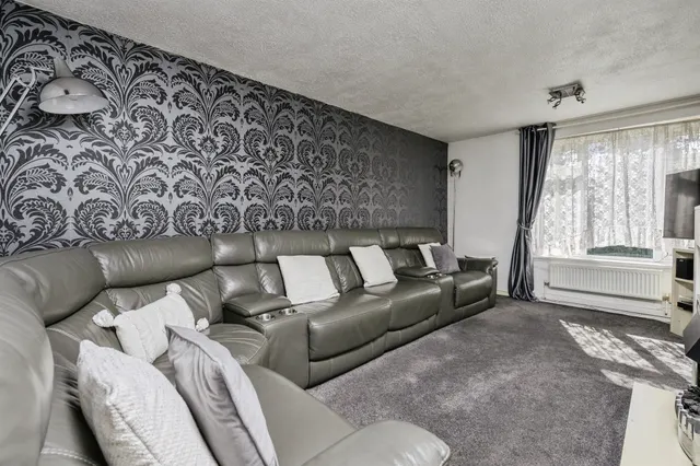 Bonville Road, Plymouth, PL6, photo 2