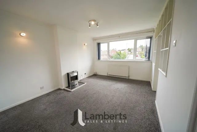 Photo 2 — 102 Southcrest Road, Redditch