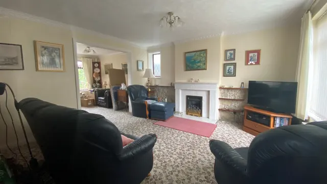 Hastings Place, Penarth, CF64, photo 3