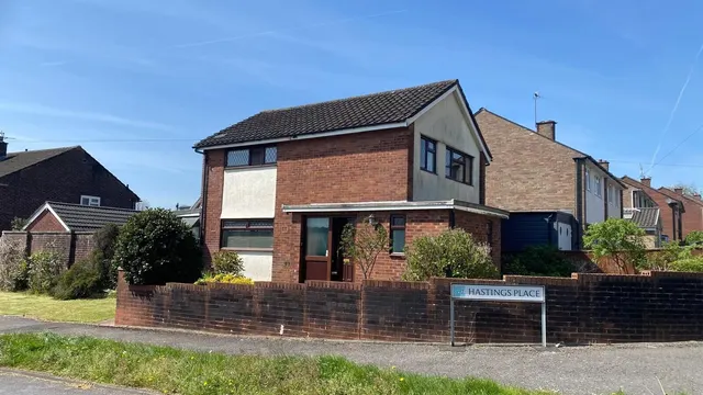 Hastings Place, Penarth, CF64, photo 1